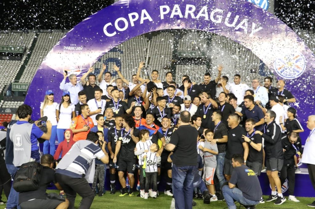 Libertad, triple campeón y dueño absoluto del fútbol paraguayo