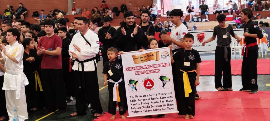 Atletas de Escuela Municipal de Kung Fu conquistan títulos en torneo internacional